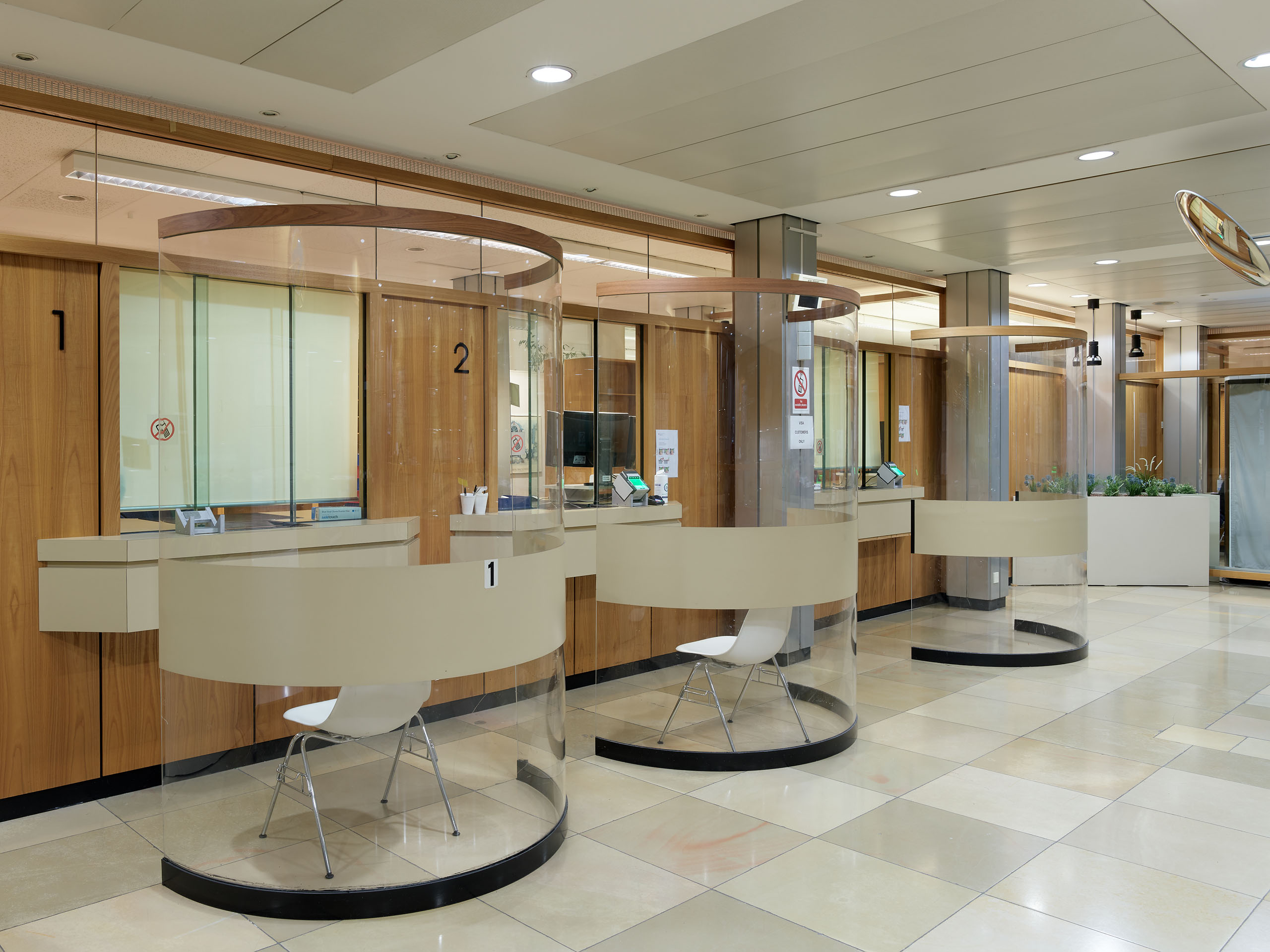 Ahp0008 embassy 004869 J2560